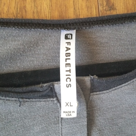 Fabletics baseball tee - Picture 2 of 2